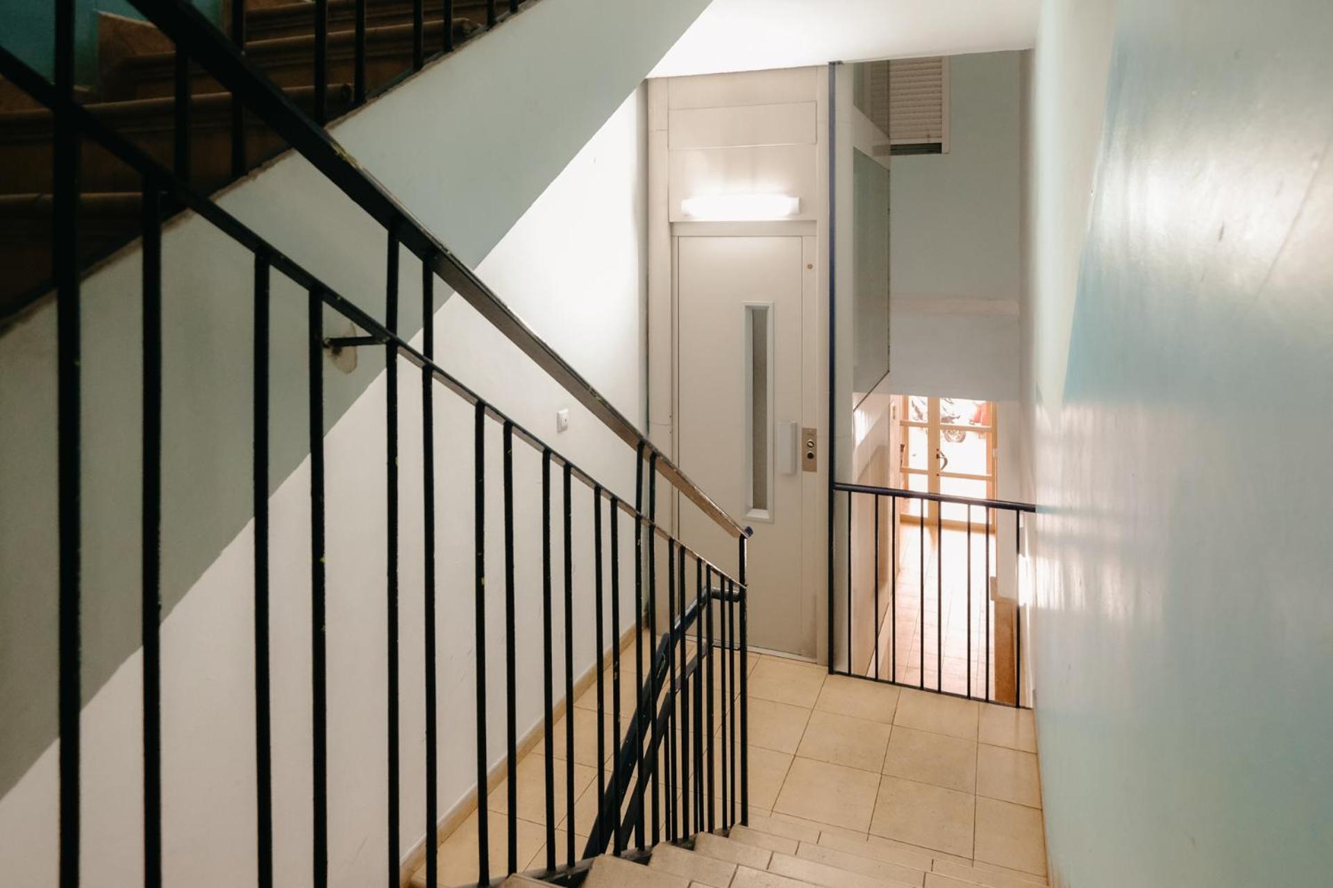 Apartamento Centrico Tarragona Luaran gambar